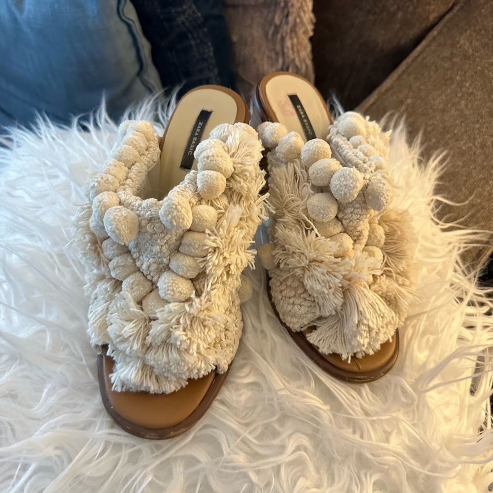 Zara pom Pom heels size 39